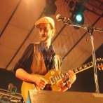 Raina rai sur yala.fm